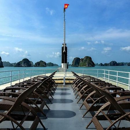 Emeraude Classic Cruises Hotel Ha Long Eksteriør billede